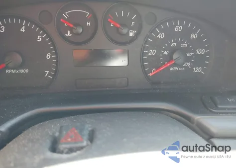 2004 Ford Taurus Sel z USA, uszkodzony, nr VIN 1FAHP56S04G110232